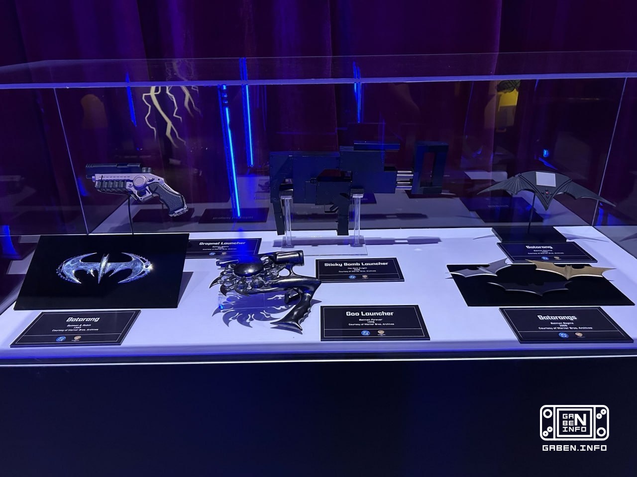 Journalists were invited to play Lego Batman: Legacy of the Dark Knight in the Batcave. Previews will appear very soon, ...