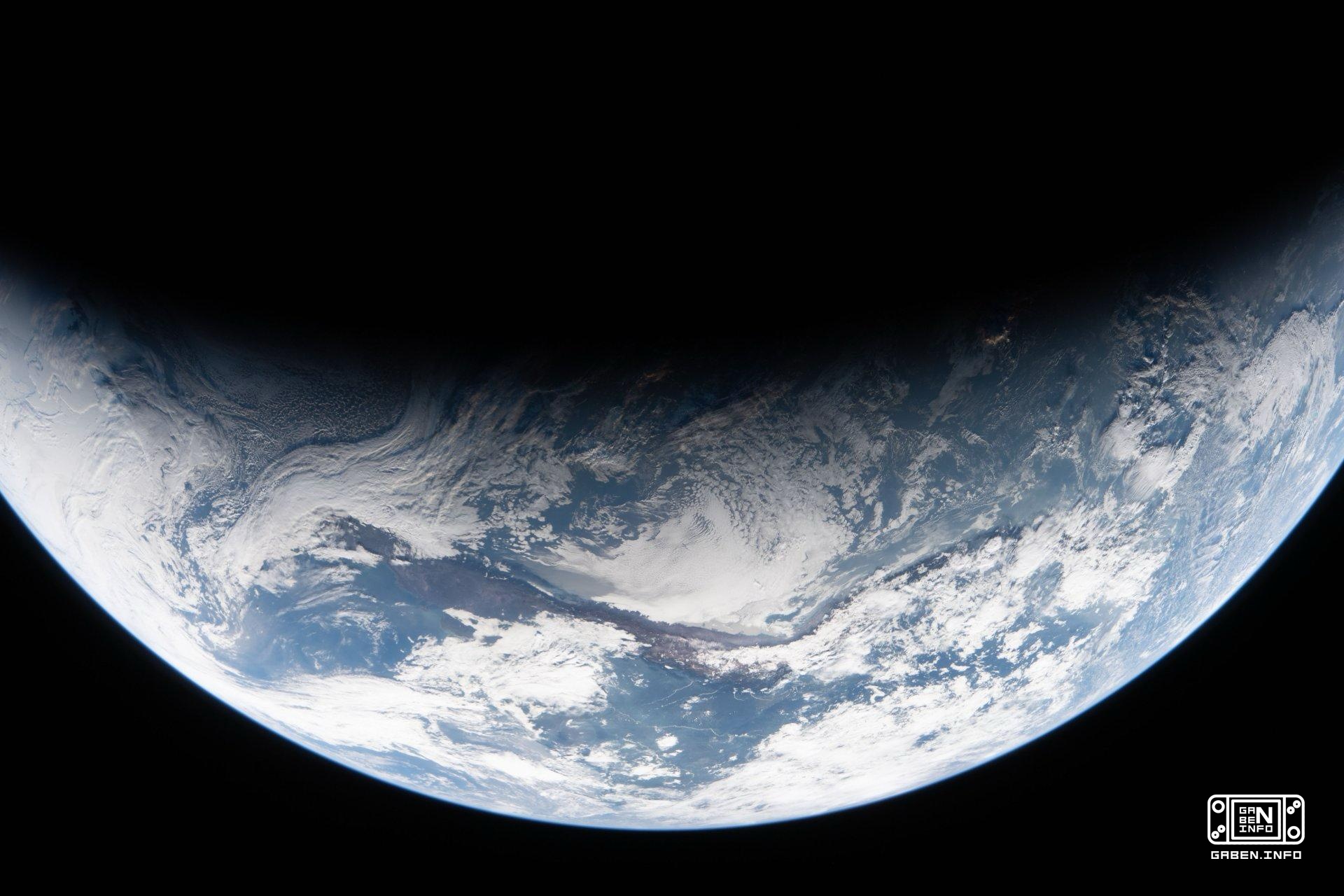 NASA has opened access to a huge archive of photographs taken by participants in the Artemis 2 mission.It included more ...