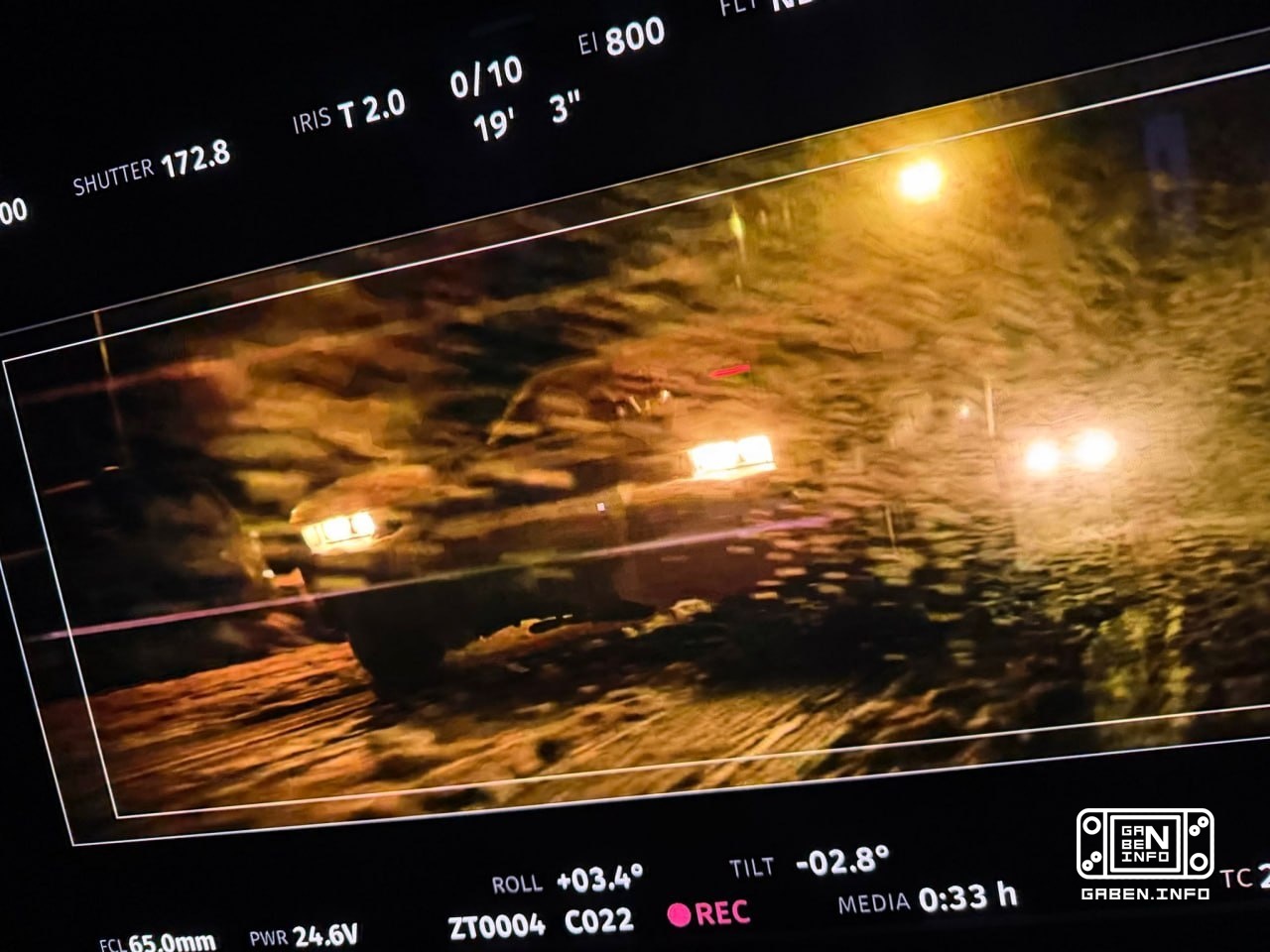 Matt Reeves conducted a camera test for the Batman sequel and finally confirmed that the film will take place in winter....