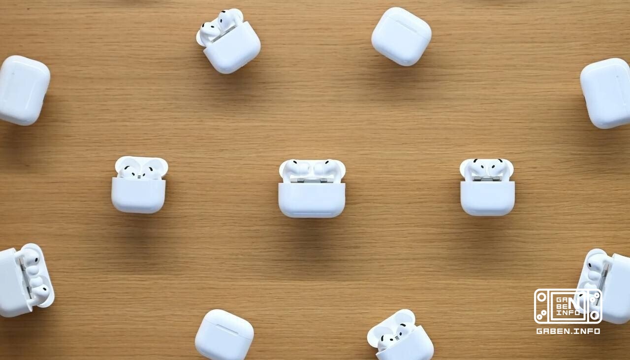 Apple is testing AirPods with built-in cameras, which will be the “eyes” of the updated Siri based on AI, Bloomberg writ...