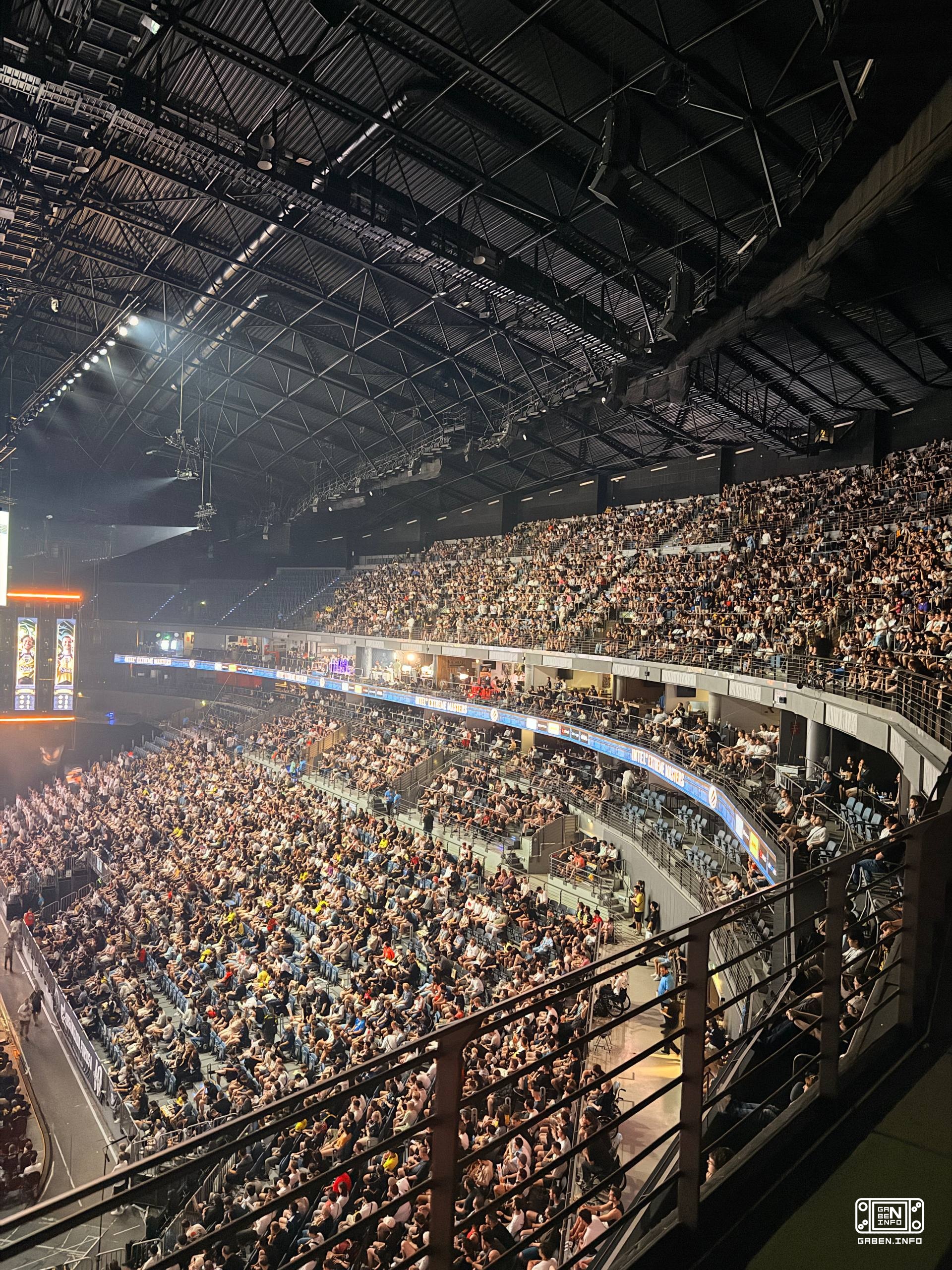 🏟 LANXESS Arena забита на все 101%