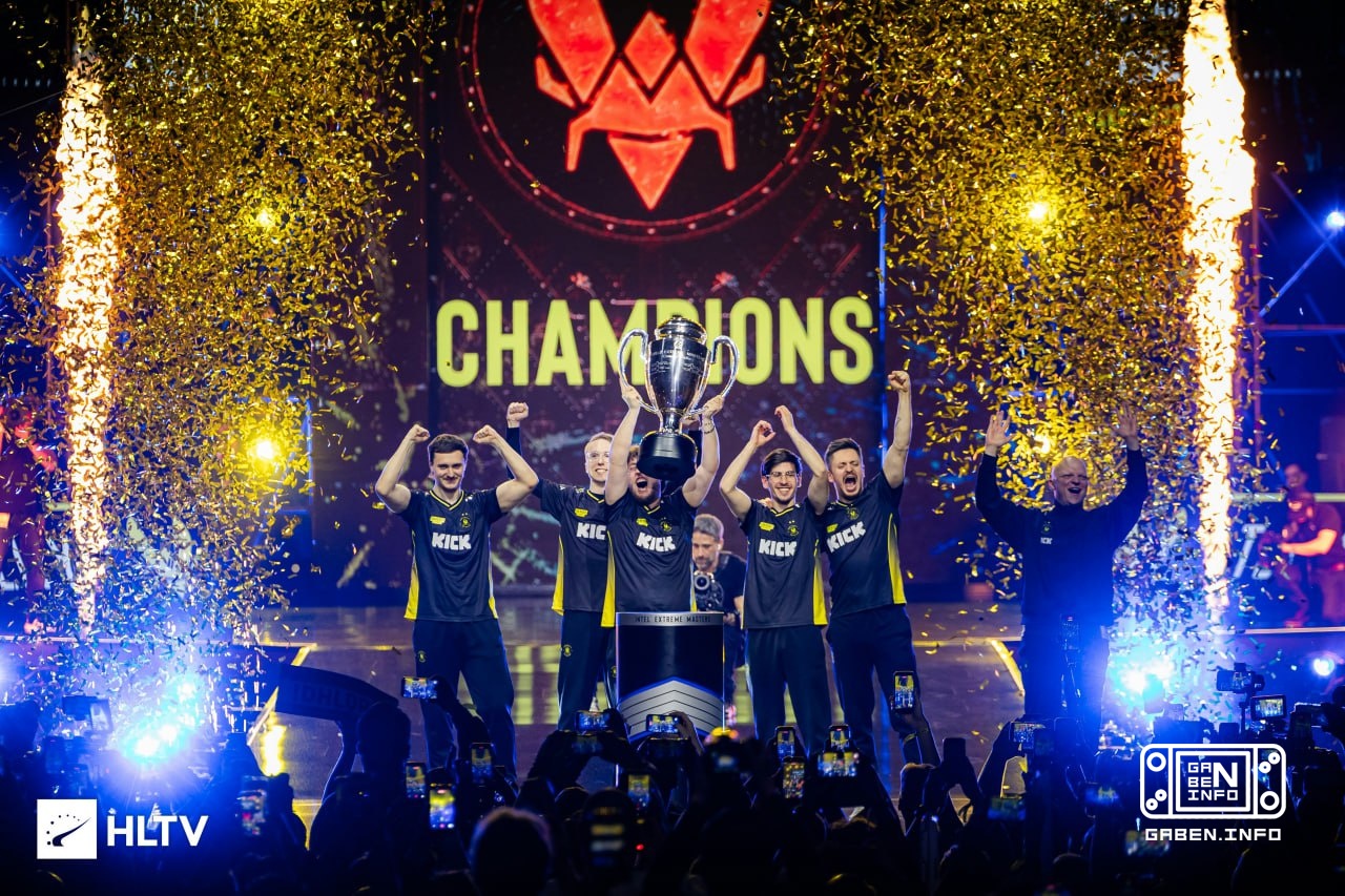 📷 Some more footage from the final of yesterday's game.Here they are, real emotions - sadness and joy in one post :)