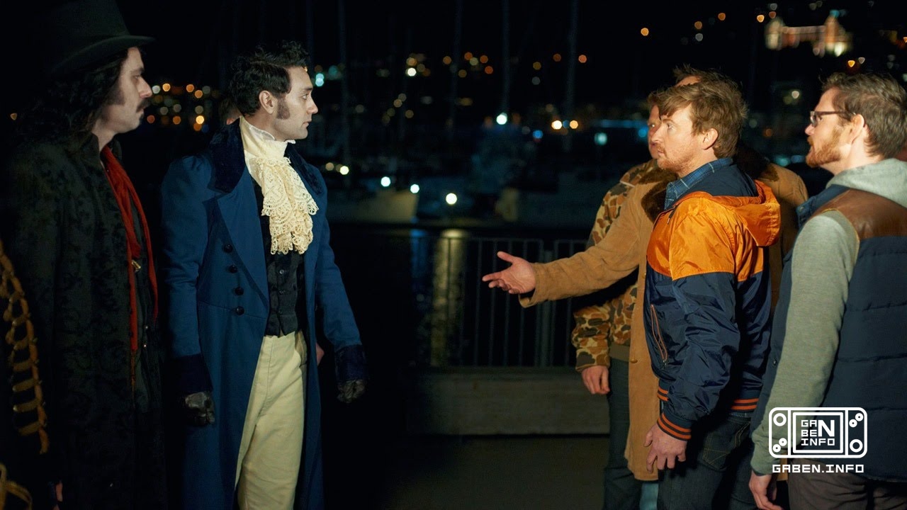 Taika Waititi und Jemaine Clement haben mit dem Schreiben der Fortsetzung von Real Ghouls, We Are Wolves, begonnen.Das D...