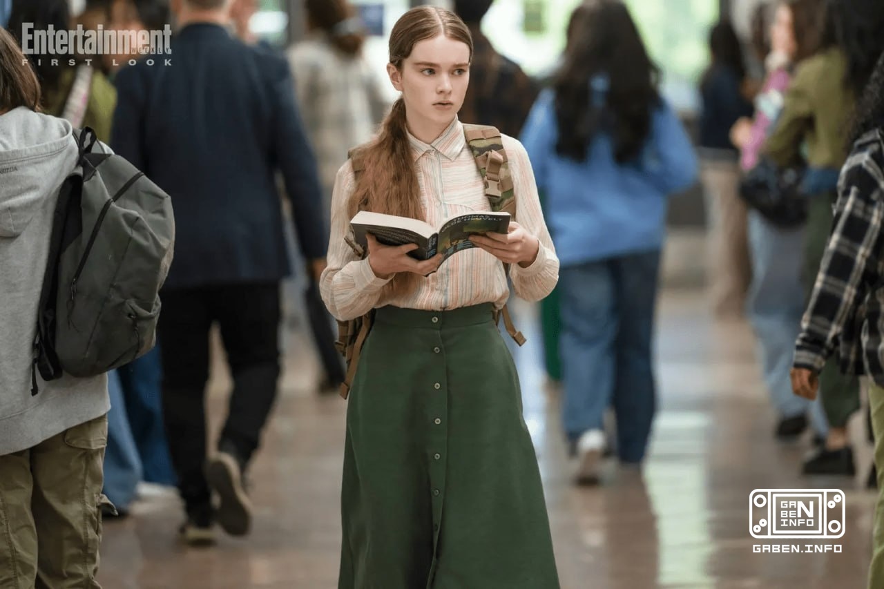 Появились первые кадры и детали сериальной адаптации «Кэрри» от Майка Флэнагана. Режиссёр предупредил, что отличий от ор...