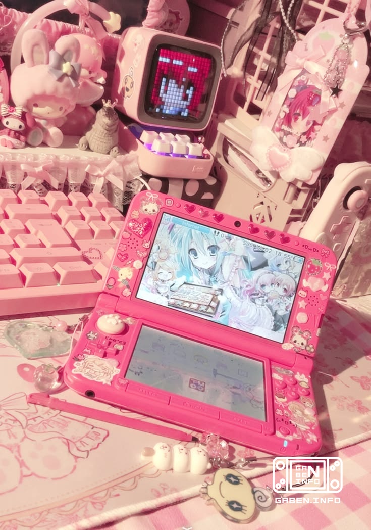 Nintendo 3DS XL Фото: sparksparkmasterspark
