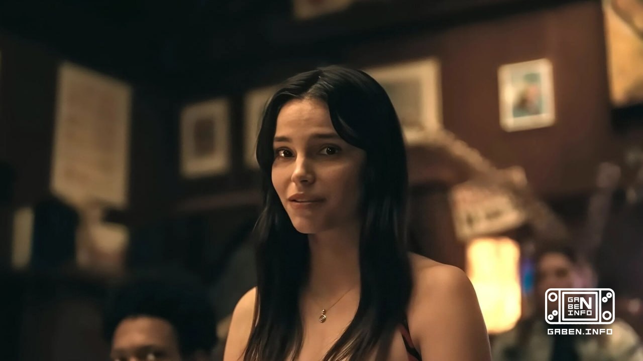 Indie Navarrett, known for her horror film 'Obsessive', shared the details of her meeting with the director of the reboo...