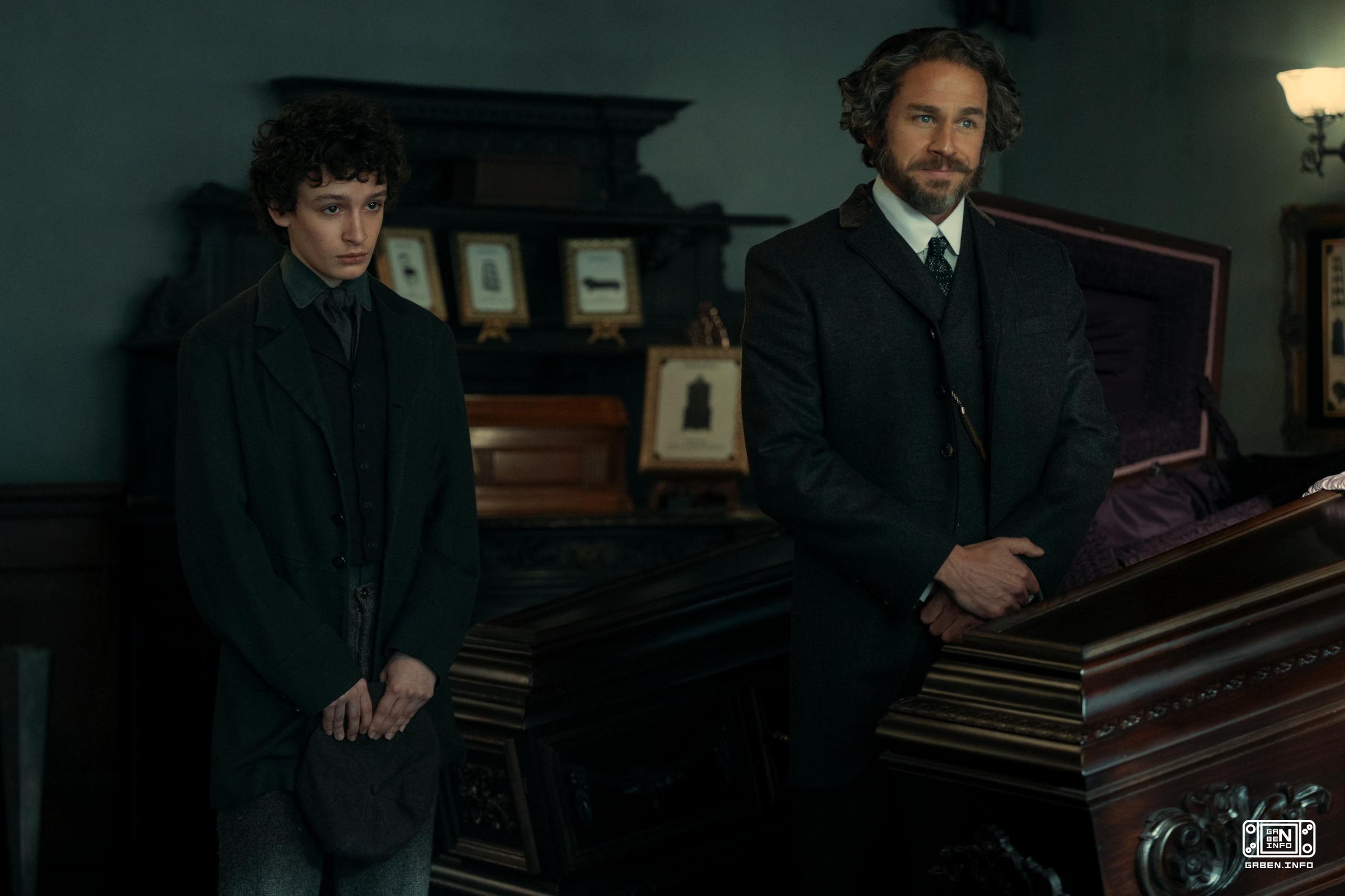 Ryan Murphy trabalha como tractor: as primeiras fotos da nova temporada da anthologia A história centra-se em Lizzie Bor...