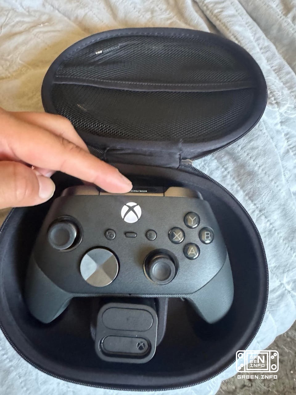 BREAKING: nuove immagini di fusione Xbox Elite Controller 3 Un utente di Reddy ha condiviso immagini del gioco che ha ac...