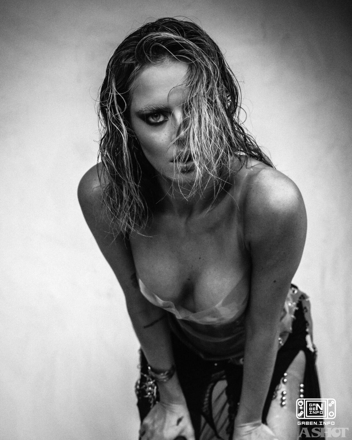 Samara Weaving for ashotmagazine.
