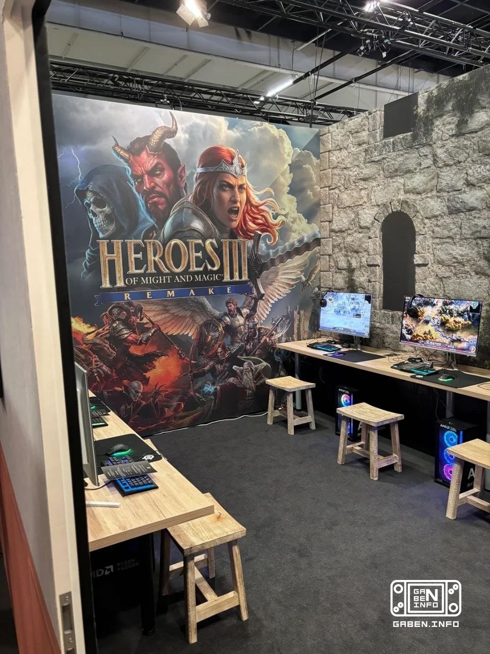 关于"英雄之大和魔力三"的重演的想法 在 Gamescom 2026 上,它可以玩,所以网络上的评论和材料都很好. Ubisoft不仅仅是将HOMM3转移到现代视觉,而是改进了原始源.这不是UE5像大家所想的那样 - - 游戏完全由Snow...