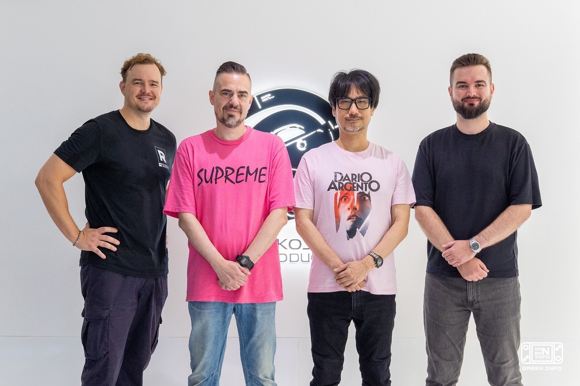 Kojima Remedy'deki en sevdiği çocuklarla bir araya geldi. Kojima'yla birlikte Control Resonant'ta XBOX'da özel bir görev...