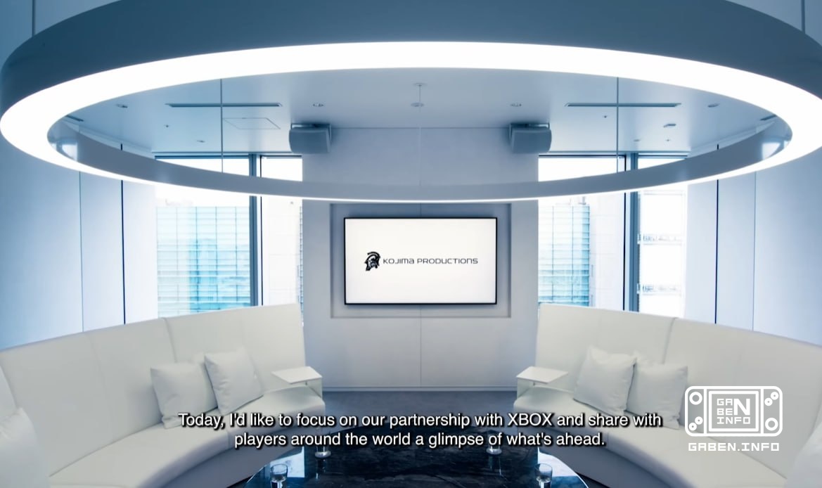 Kojima shows what a beautiful studio he has.
