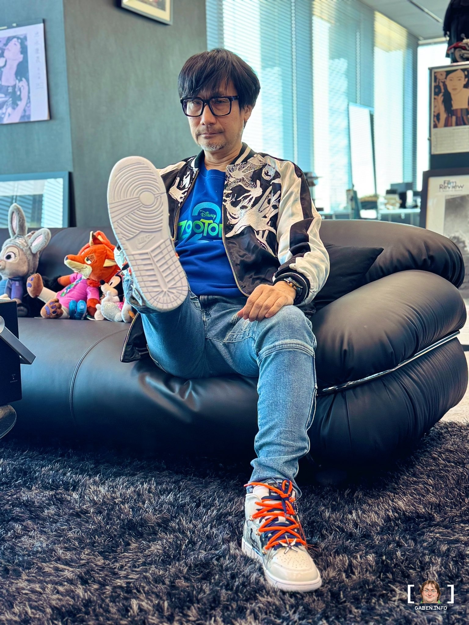 Hideo Kojima shows off his new Death Stranding stupas A fan in Italy gave them to him.