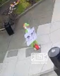 Deadlock's developers gave an exclusive match to a fan in Yoshi's costume who came to Valve's office. The image was not ...