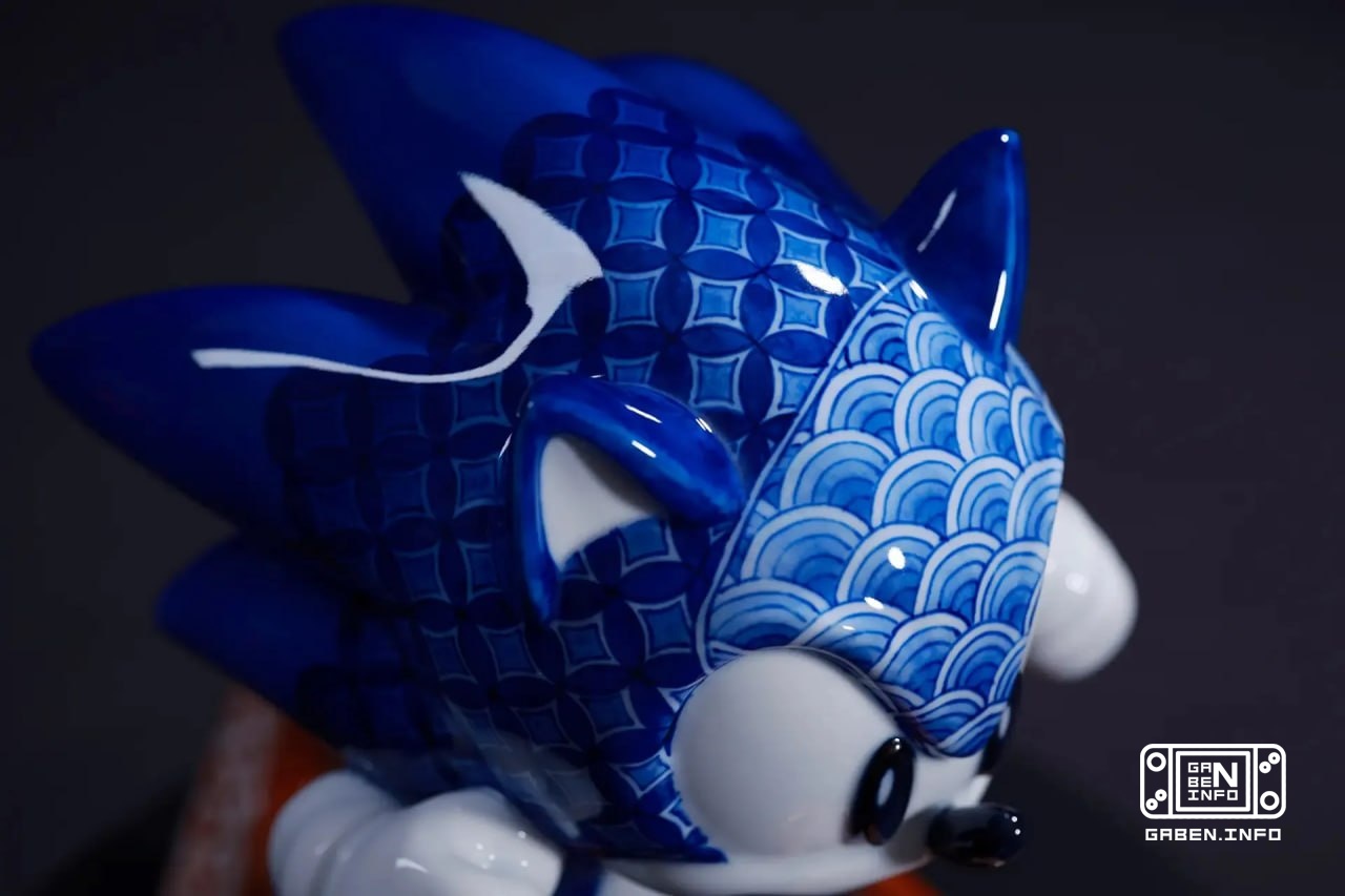 Pada tanggal 9 Oktober, patung-patung Sonic dari porphyry Jepang akan dijual di pameran "Sonic the Hedgehog Exhibition -...