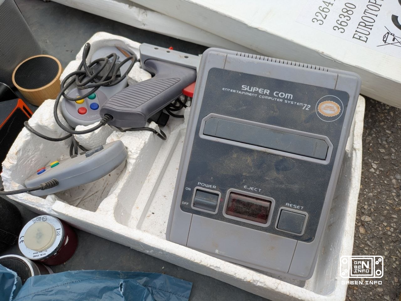 Bad catch October 2026 I love to go to the flea markets. Recently, even on a trip to a new town or country, I'm not look...
