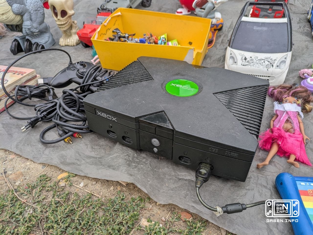 Bad catch October 2026 I love to go to the flea markets. Recently, even on a trip to a new town or country, I'm not look...