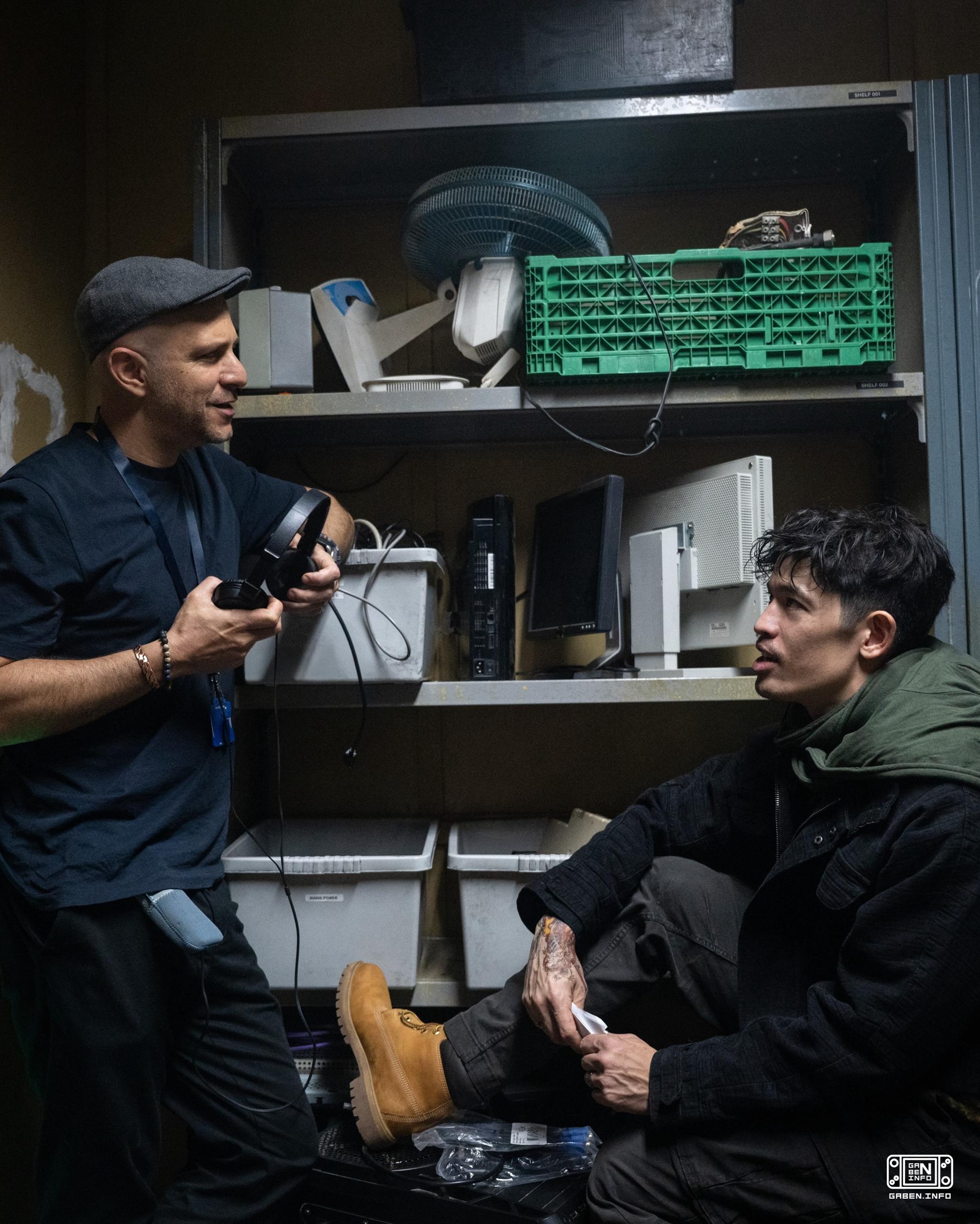 A sexta temporada de Cavalos Lentos chegou ao fim. Hoje, a Apple TV lançou o último episódio, que, como as séries anteri...