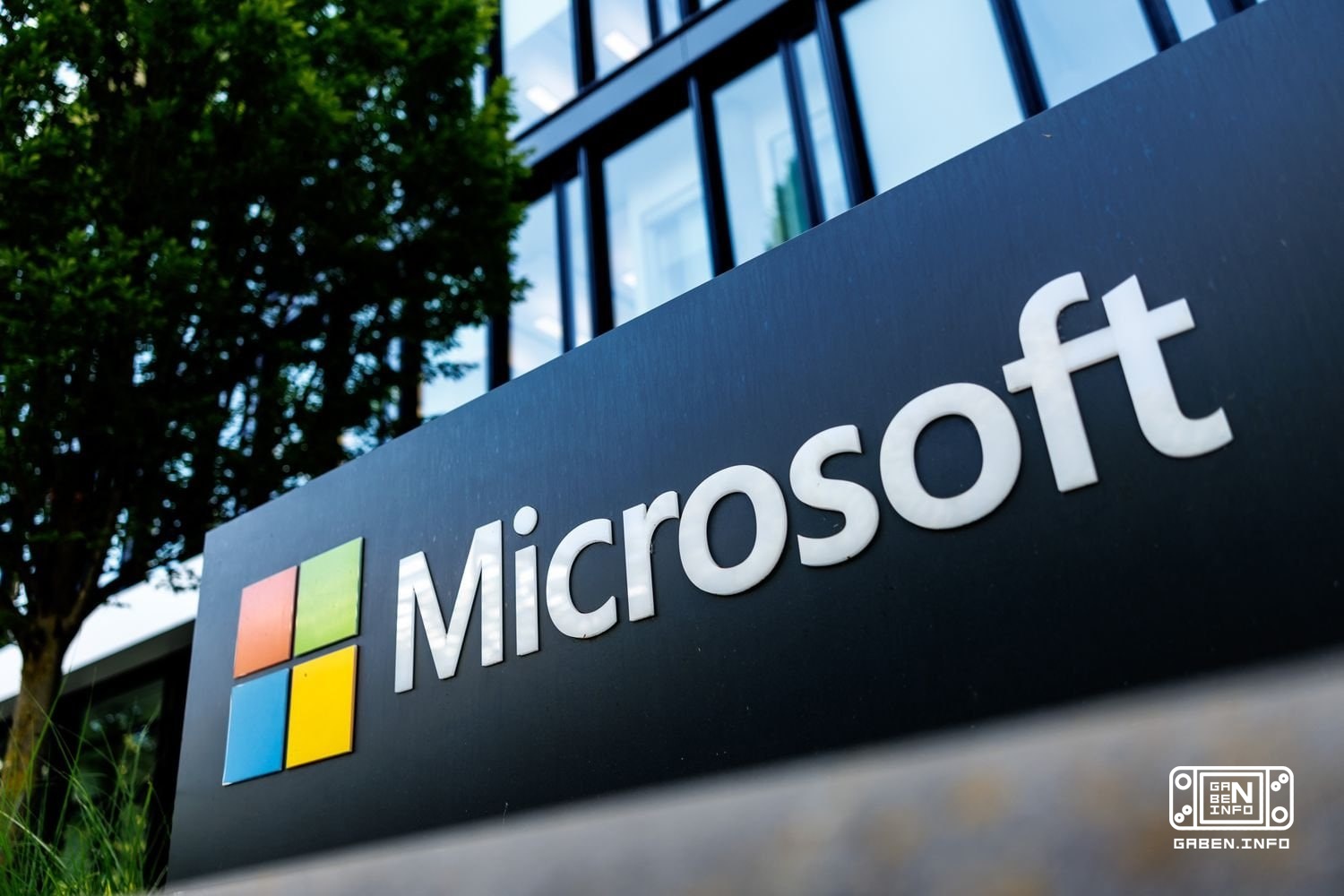 Microsoft is offering you voluntary self-discovery. Approximately 60,000 employees are eligible for voluntary dismissal ...