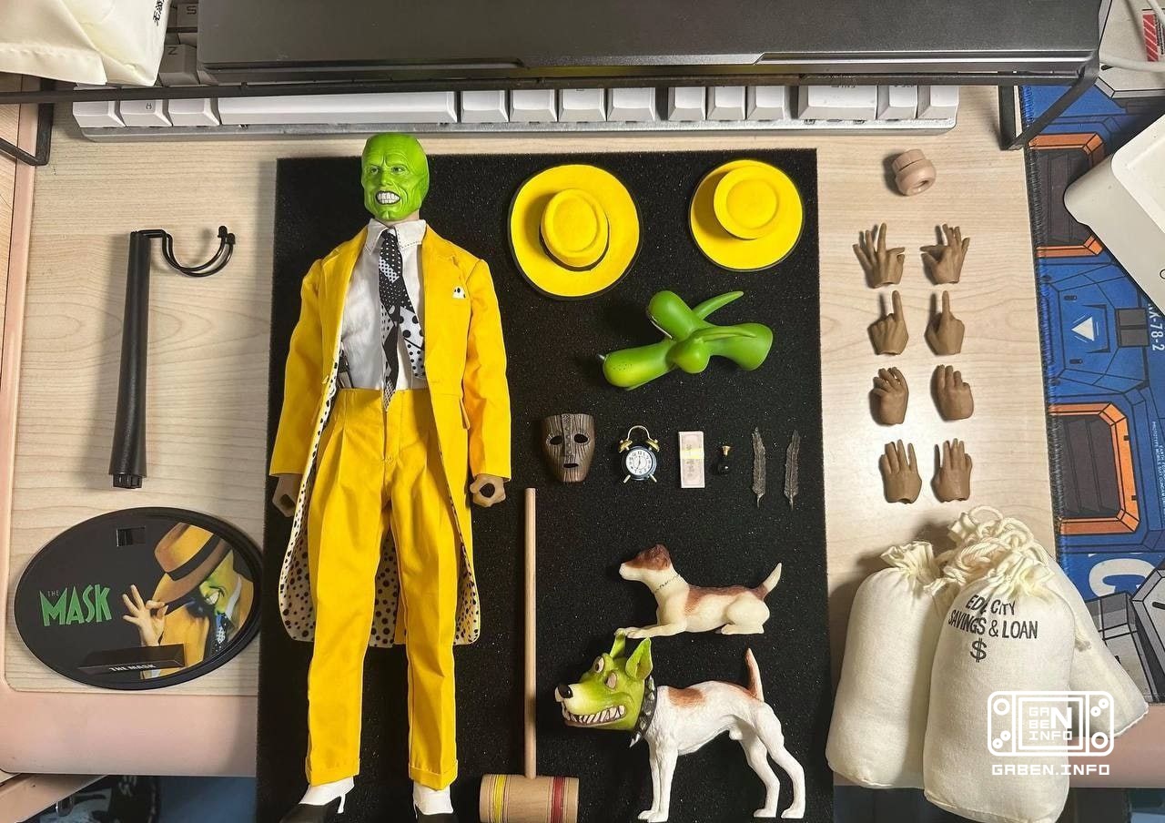 Figure from the movie "The Mask" Deluxe Edition 2.0 in 1/6 scale from Dark Toys
