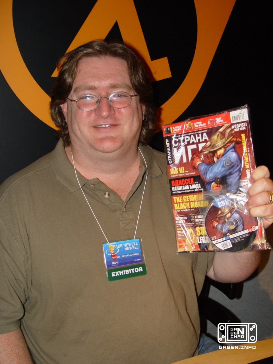 E3 Exhibition (2004) Gabe ''almost'' hasn't changed😎