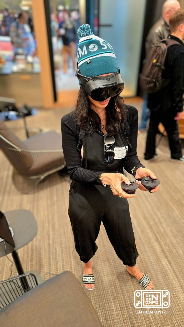 Developers share their impressions of the new Valve devices that the company brought to the GDC conference Basics: ➡️Ste...