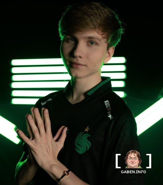 m0NESY commented on the BLAST Bounty final: "Congratulations to Dastan and Jame for winning the trophy. They played very...