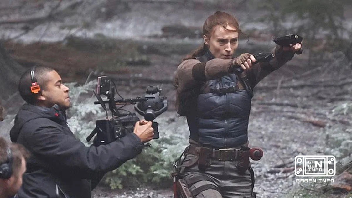 The Daily Mail has again published materials from the filming of the Tomb Raider series.In the video, Sophie Turner as L...