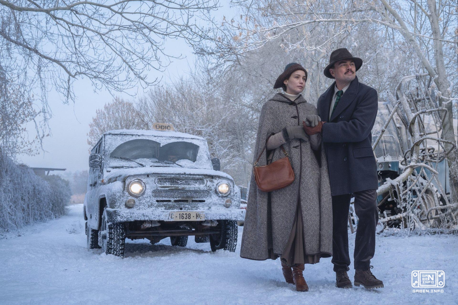 The psychological thriller What Happens at Night by Martin Scorsese has acquired the first frame - with the main charact...