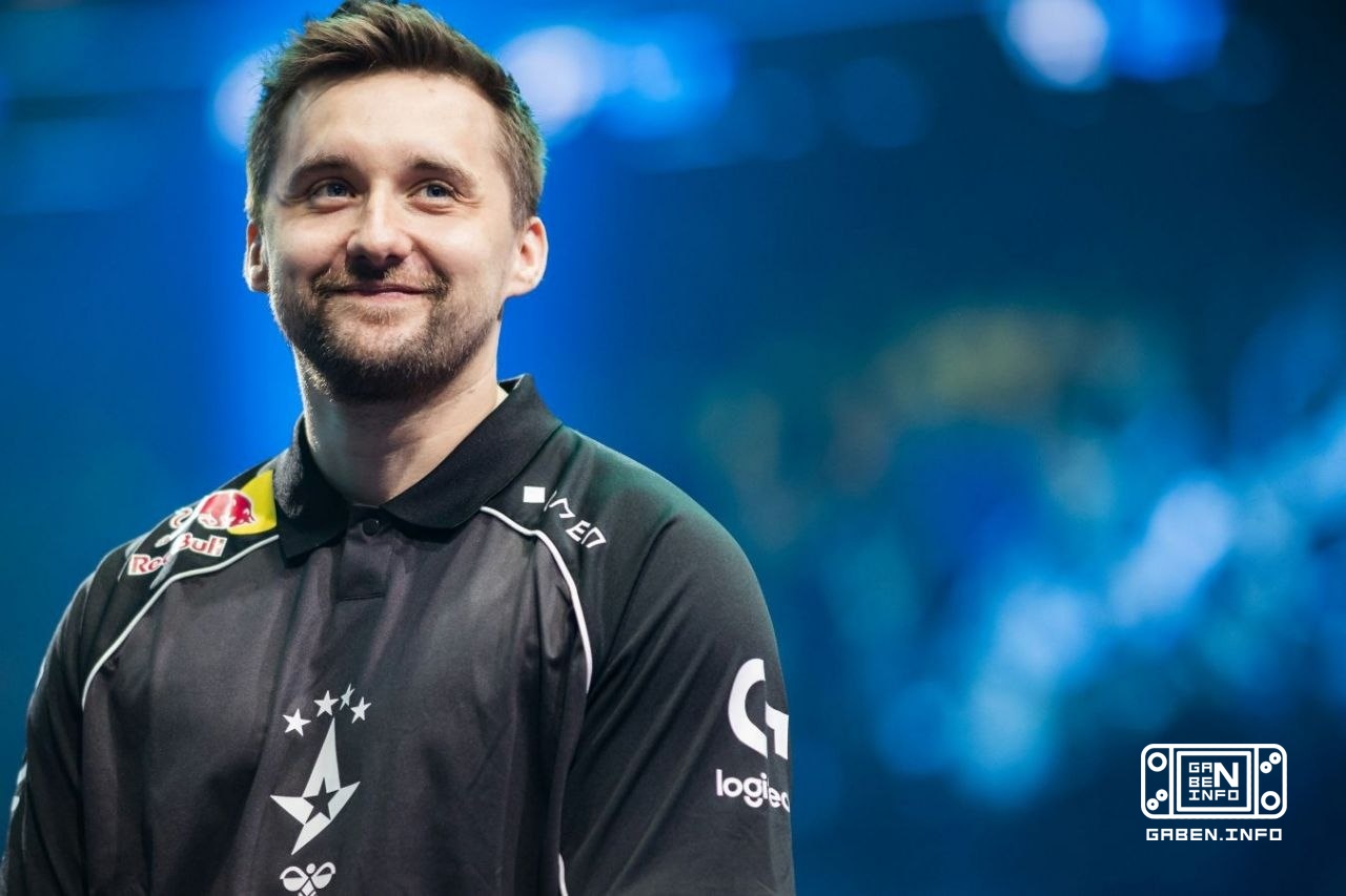 HooXi сегодня исполняется 31 годик. 🔥 — Поздравить легенду! 🏆 Counter-Strike
