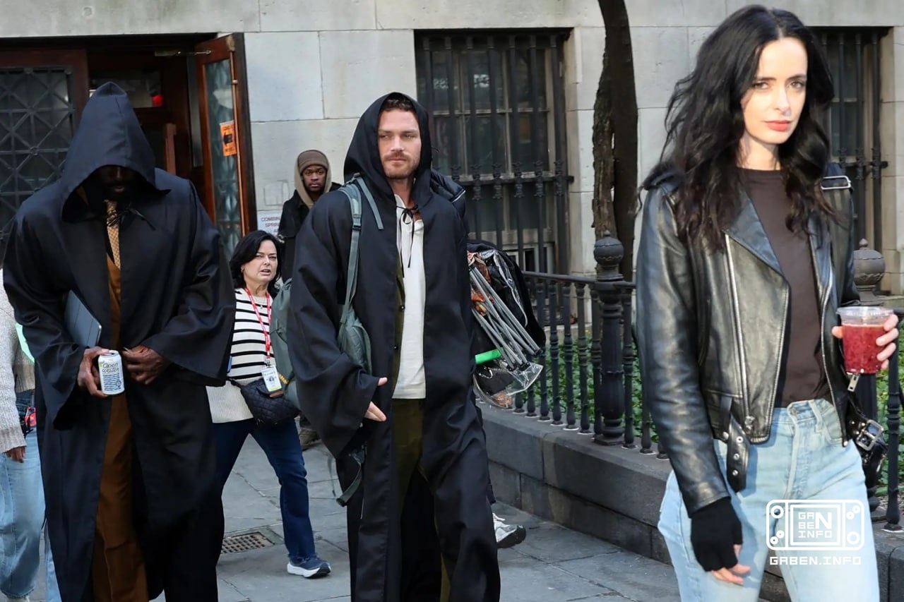 Finn Jones and Mike Colter were spotted filming the third season of Daredevil: Born Again.The actors returned to their c...