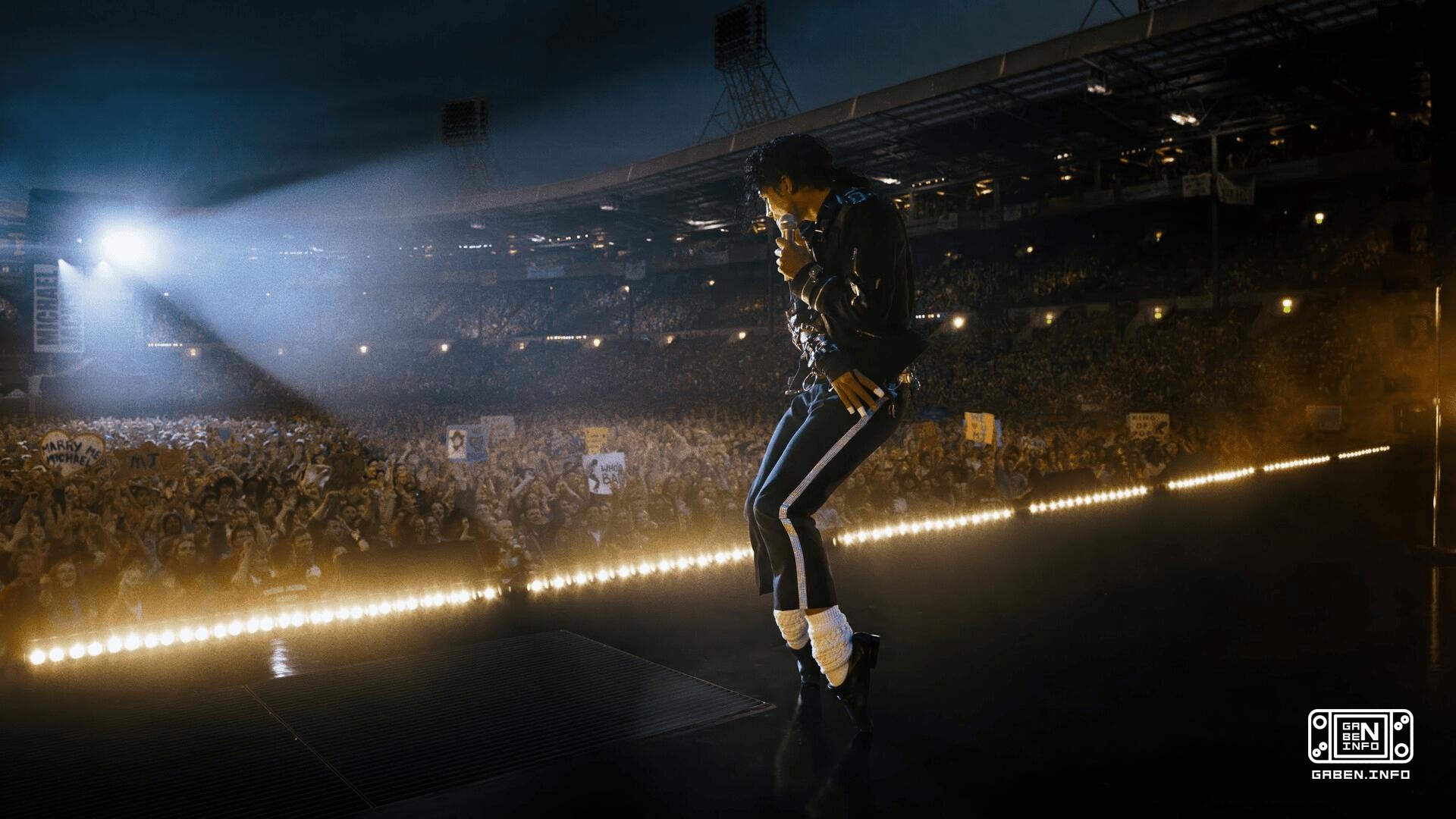 The biopic about Michael Jackson received low scores from the press - 30% on Rotten Tomatoes and 39 points on Metacritic...